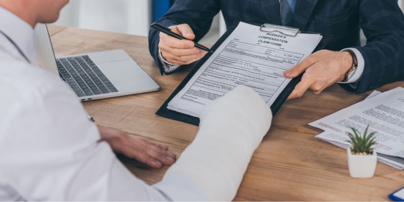 How to Choose the Best Workers' Comp Lawyer in California? 2025 2025